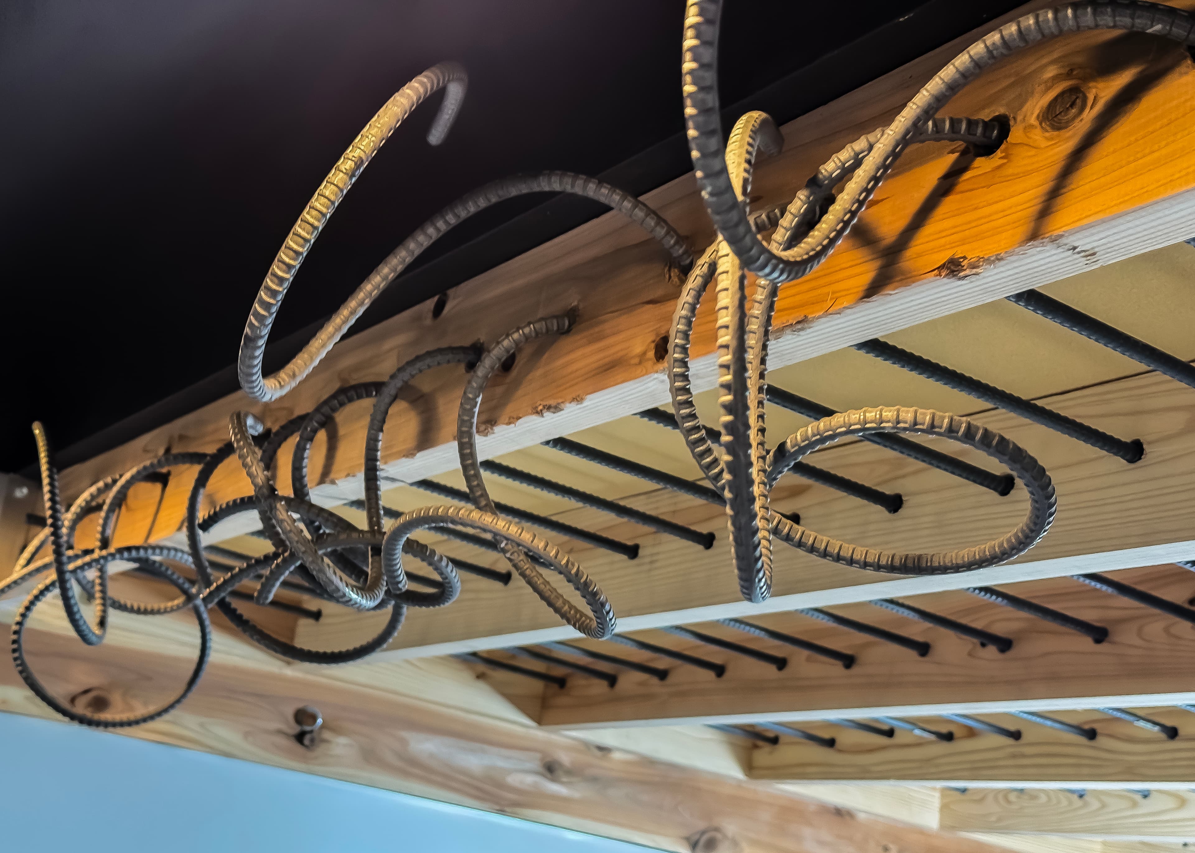 Atelier'cuzn de ban su custom metalwork